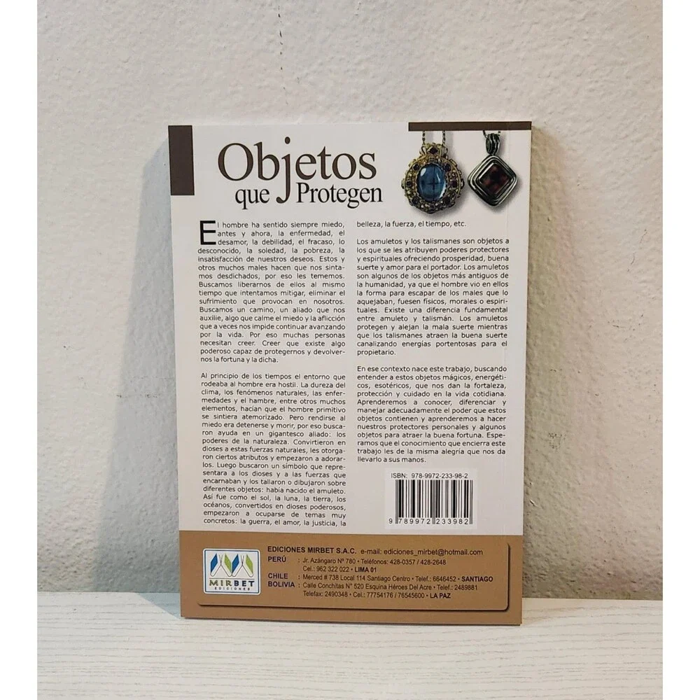 Amuletos y Talismanes:Los Objetos Mágicos-Adriana Matienzo V. (Spanish Edition)
